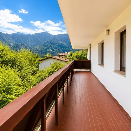 Apartment Zoncolan Retreat - Panoramic View & Slopes *